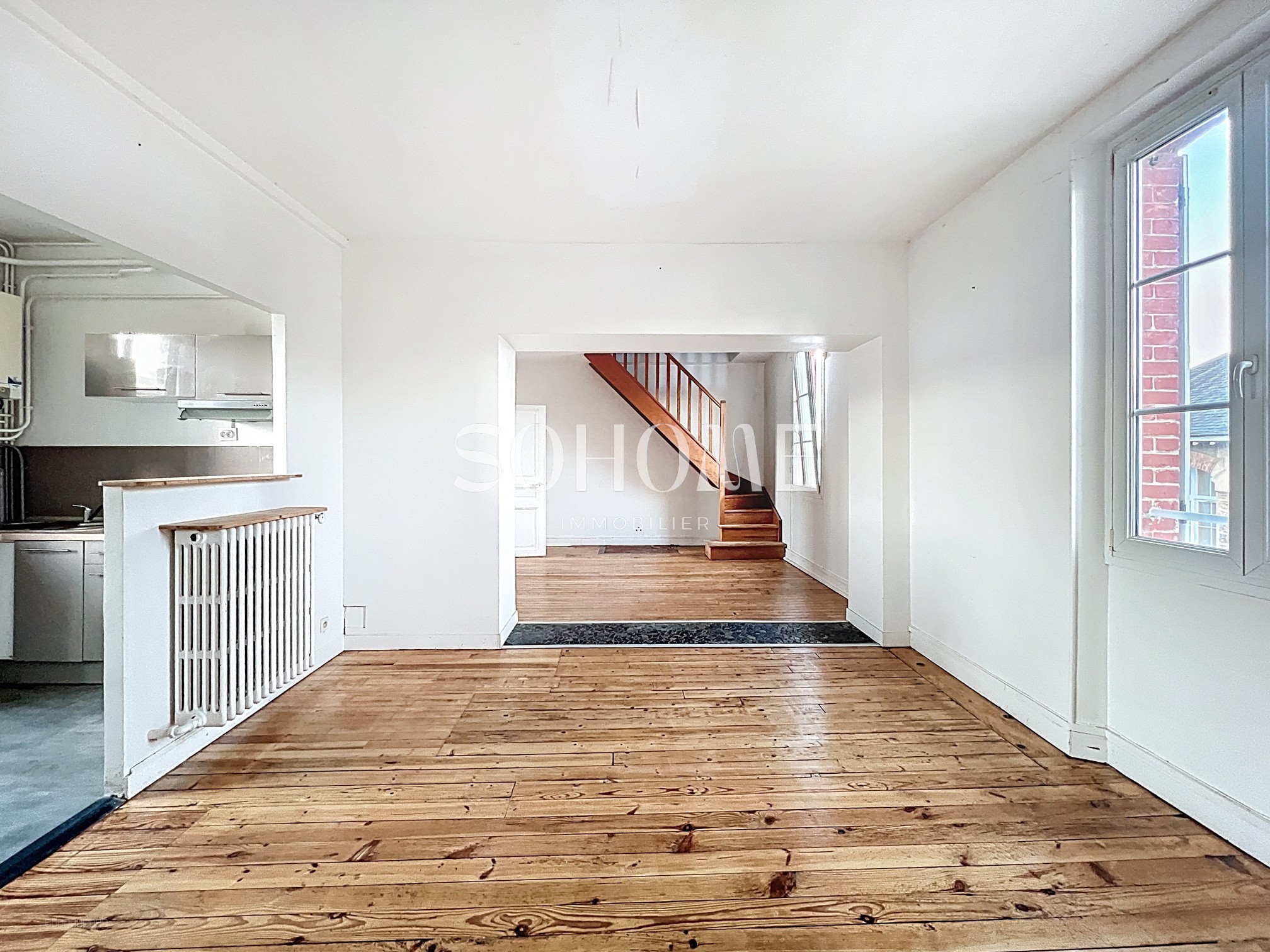 Bien immobilier à vendre à Epernay, 315 m², 4 pièces – photo 2 sur 11