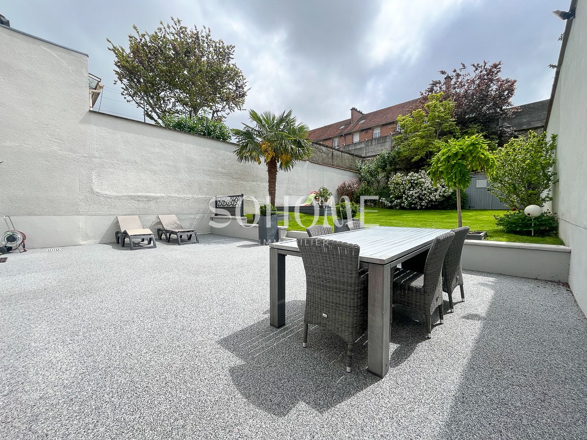 Maison à vendre à Reims, 40 m², 9 pièces – photo 2 sur 20