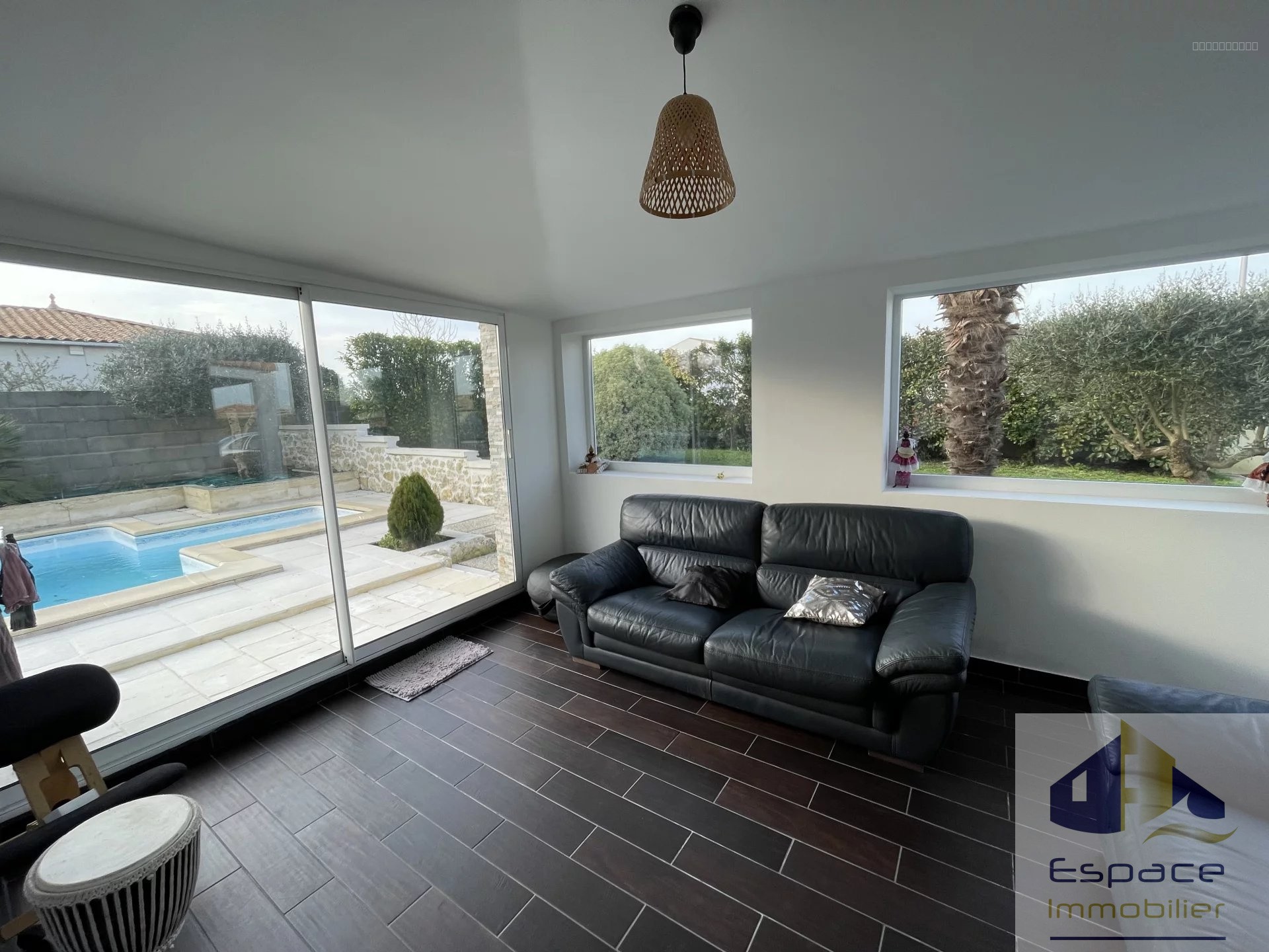 Maison à vendre à Croix chapeau, 148 m², 7 pièces – photo 1 sur 9