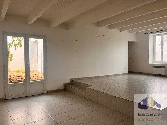Maison à vendre à Ste soulle, 17,6 m², 5 pièces – photo 2 sur 10