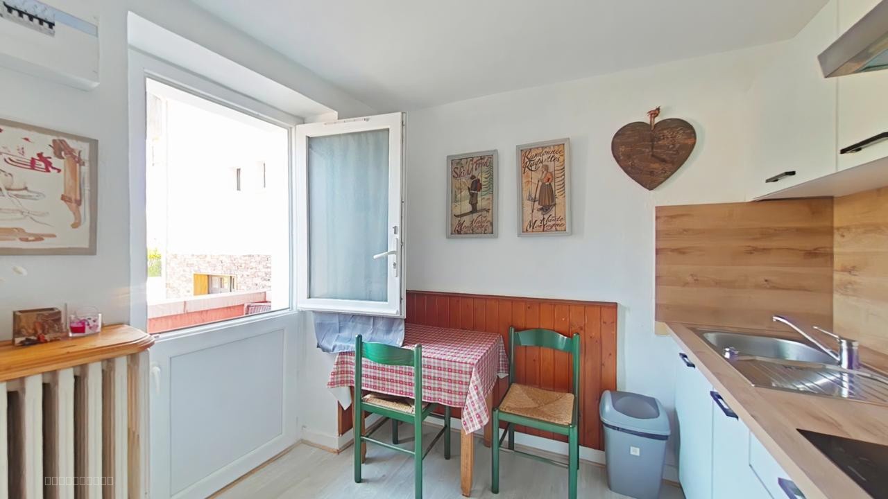 Grand Aigueblanche, immeuble de 4 studios et 4 appartements ! — photo 4