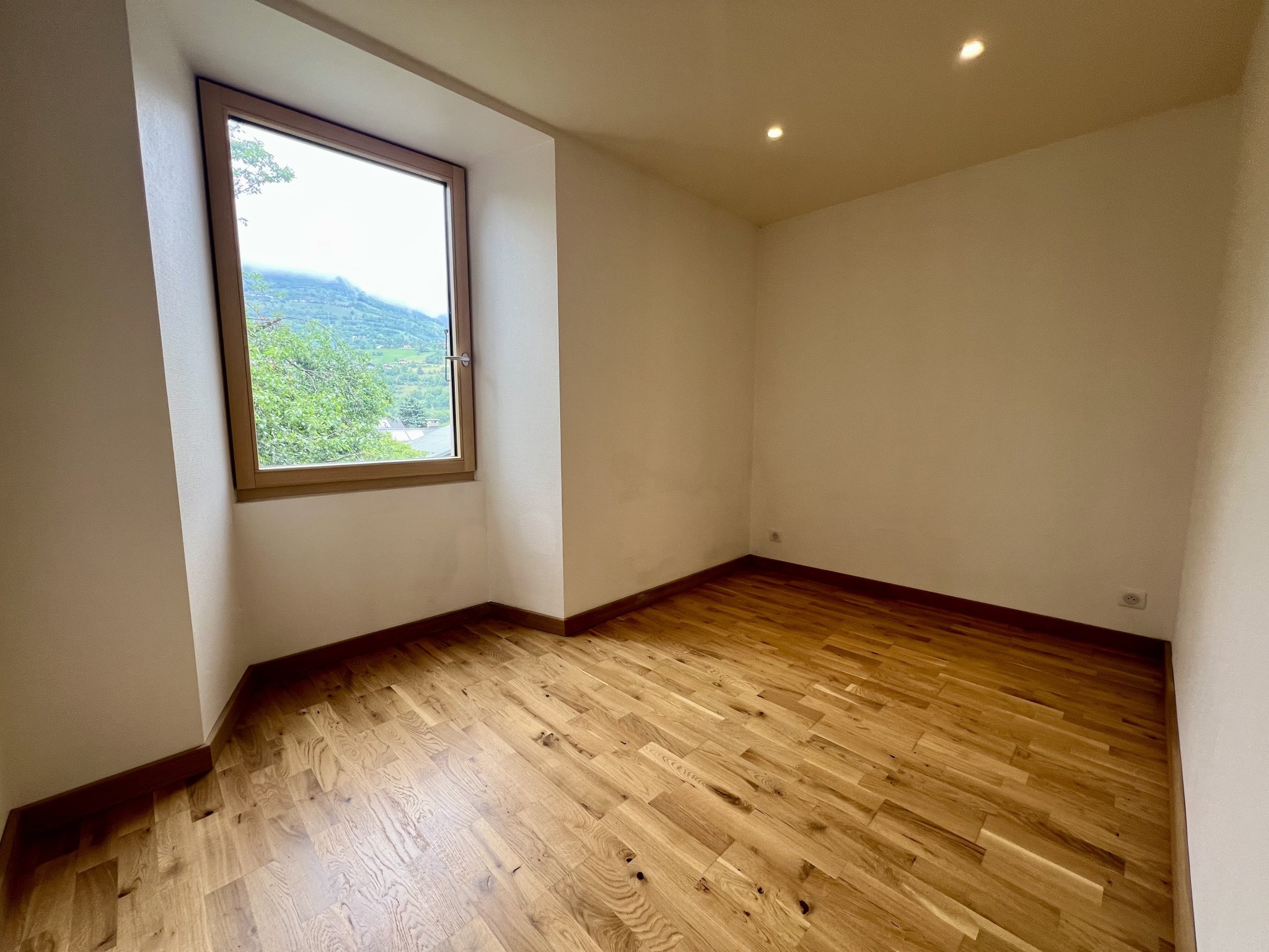 Macôt La Plagne, maison de village avec deix appartements et une grange — photo 3