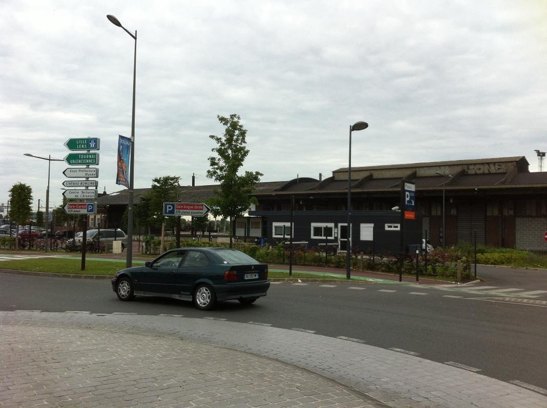 Local commercial à vendre à Douai, 641 m² – photo 1 sur 1