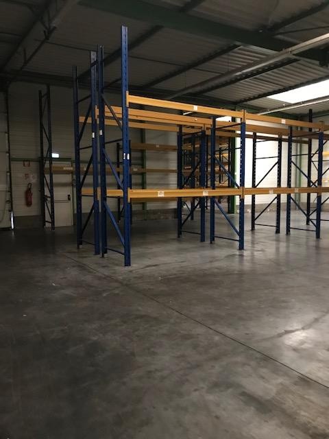 Bien immobilier à louer à Cuincy, 4 000 m² – photo 2 sur 15