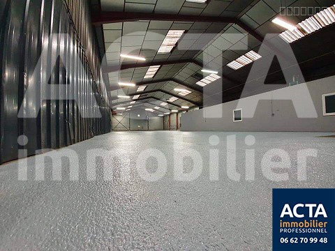 Entrepôt à louer à Douai, 750 m² – photo 1 sur 4