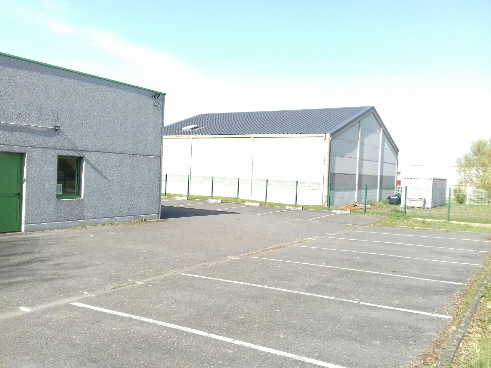 Bien immobilier à louer à Orchies, 240 m² – photo 2 sur 5
