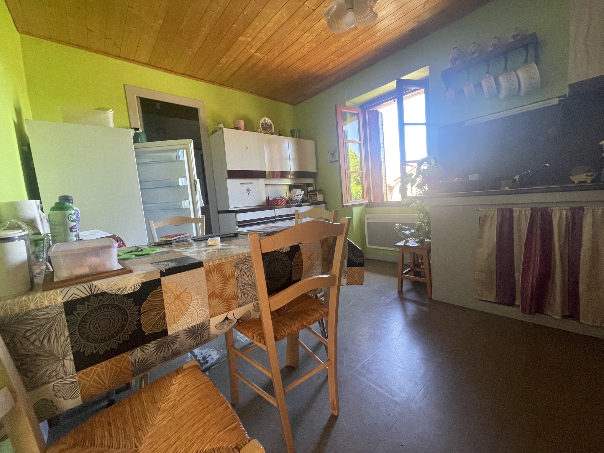 IDEAL PREMIER INVESTISSEMENT MAISON DE VILLAGE AVEC GARAGE — photo 3