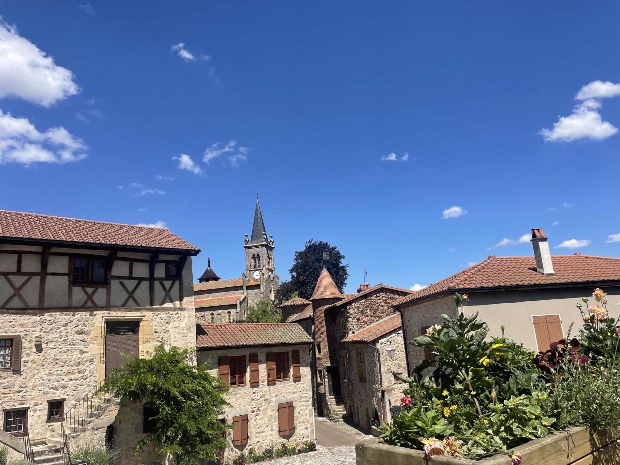 IDEAL PREMIER INVESTISSEMENT MAISON DE VILLAGE AVEC GARAGE — photo 8