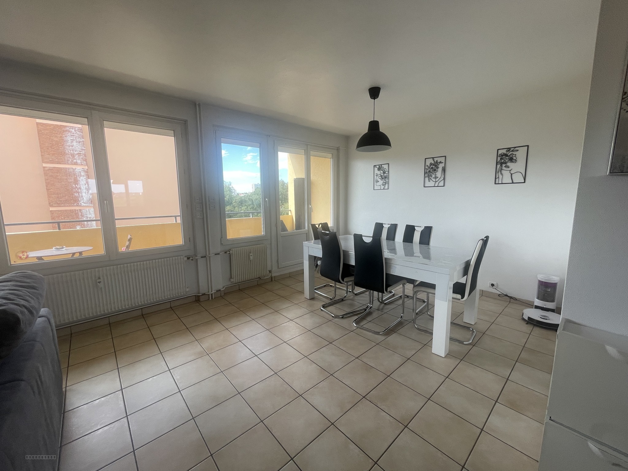 Charmante maison de ville dans quartier résidentiel — photo 4