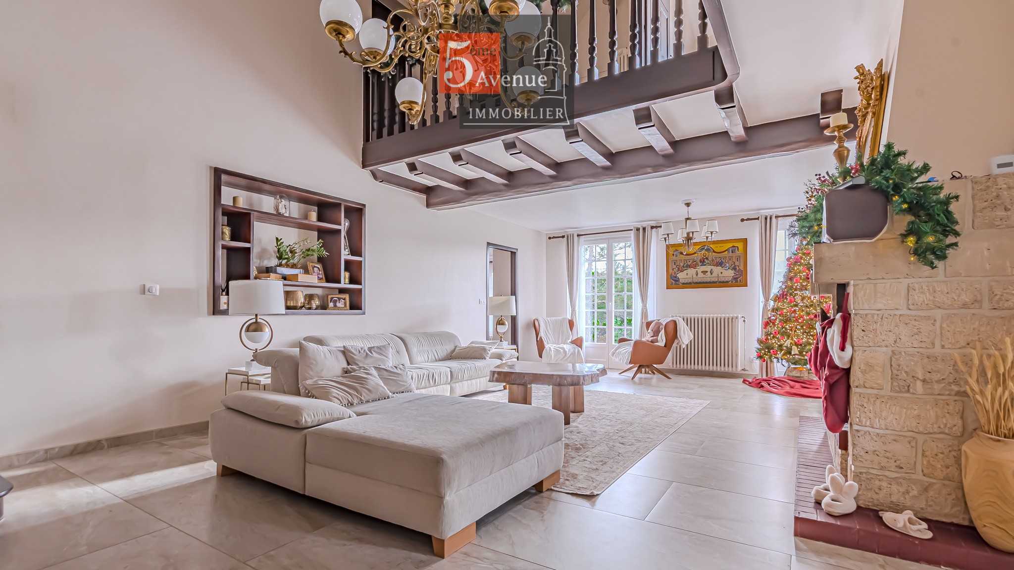 Maison à vendre à Lamorlaye, 220 m², 6 pièces – photo 3 sur 15