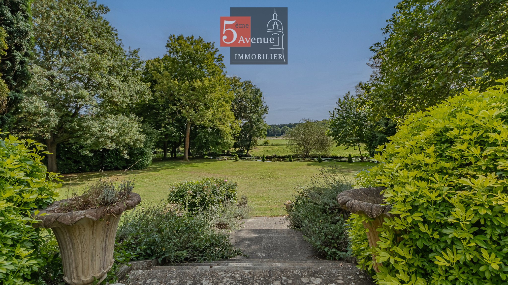 Maison à vendre à Chantilly, 430 m², 11 pièces – photo 3 sur 20
