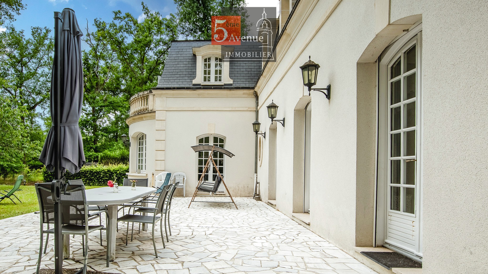 Maison à vendre à Lamorlaye, 330 m², 8 pièces – photo 2 sur 14