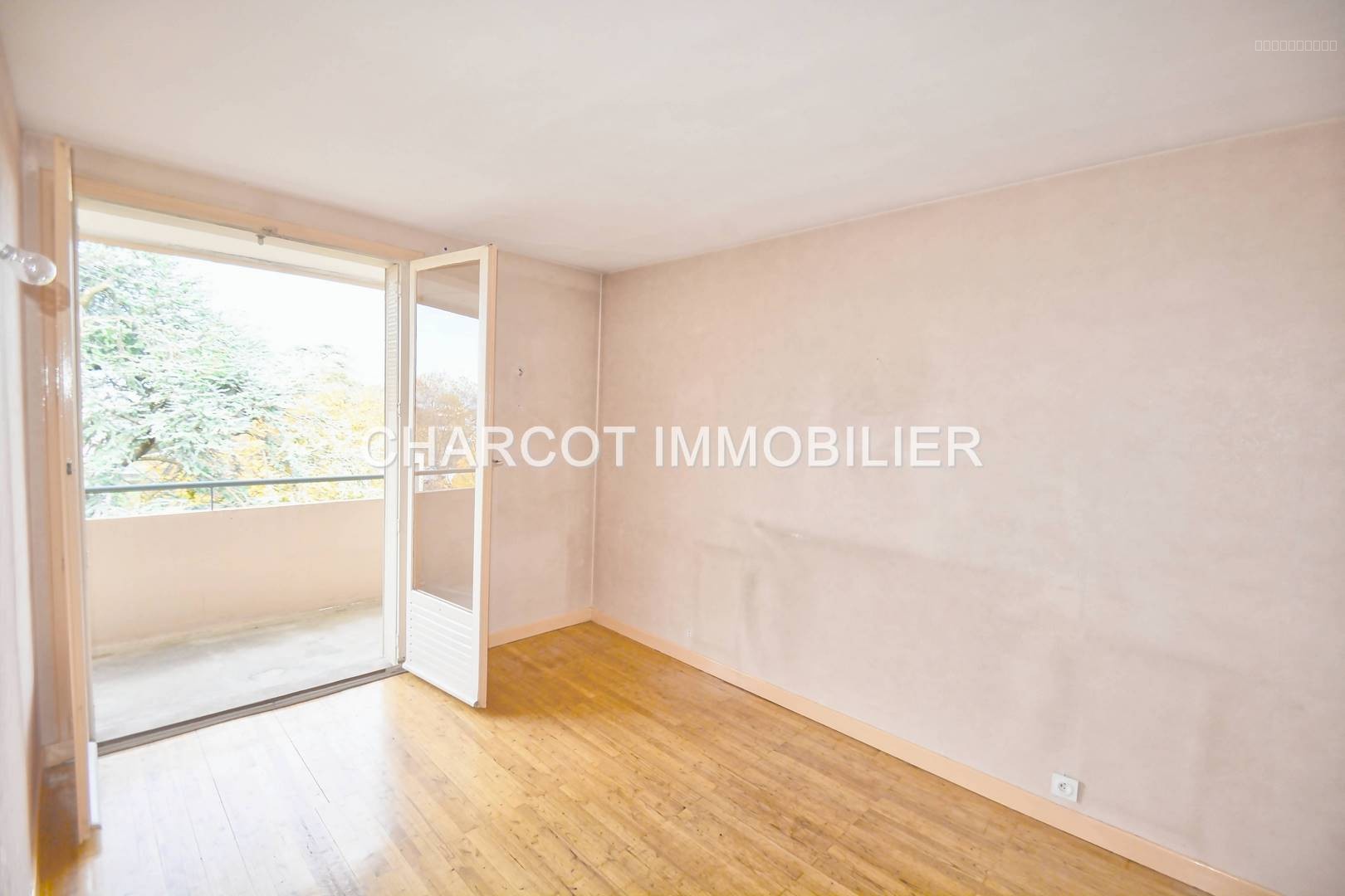 Appartement traversant de type 5  de  83,19 m2   Lyon 5ème — photo 11