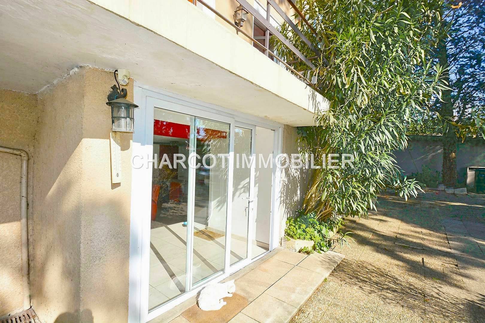 Maison à vendre à Ste foy les lyon, 31,35 m², 8 pièces – photo 1 sur 20