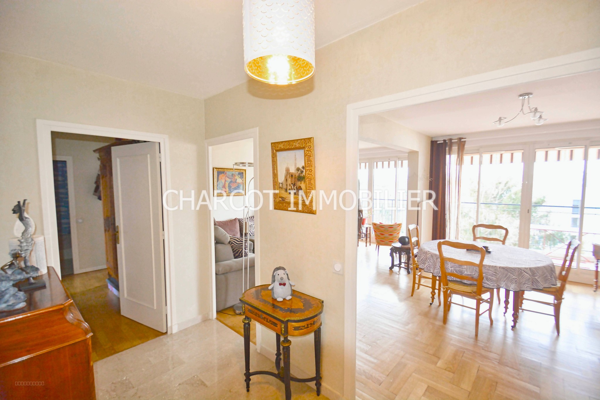 Appartement à vendre à Ste foy les lyon, 720 m², 5 pièces – photo 2 sur 20