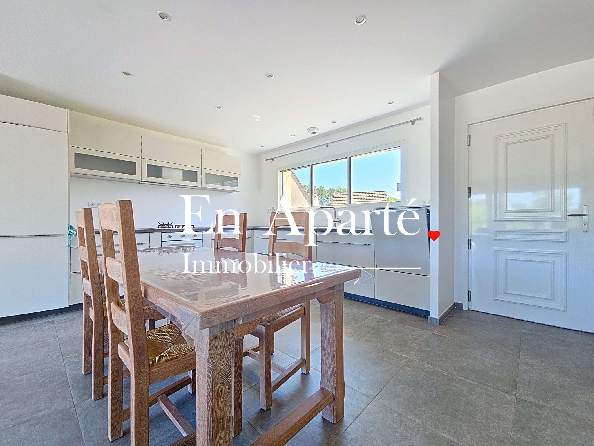 Maison Plain pieds, Saint Martin de Bréhal — photo 4