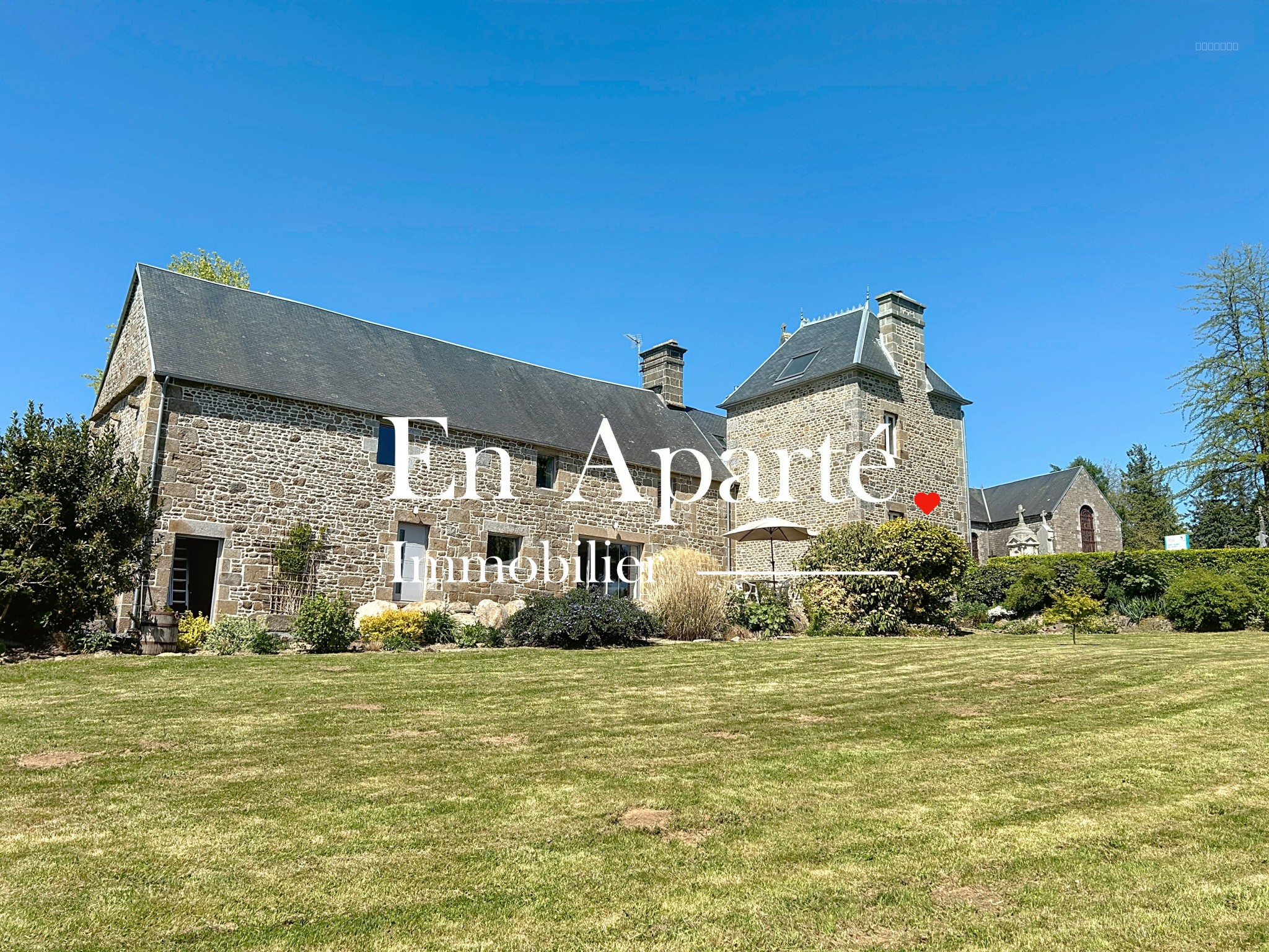 Maison à vendre à Vire, 138 m², 5 pièces – photo 1 sur 10
