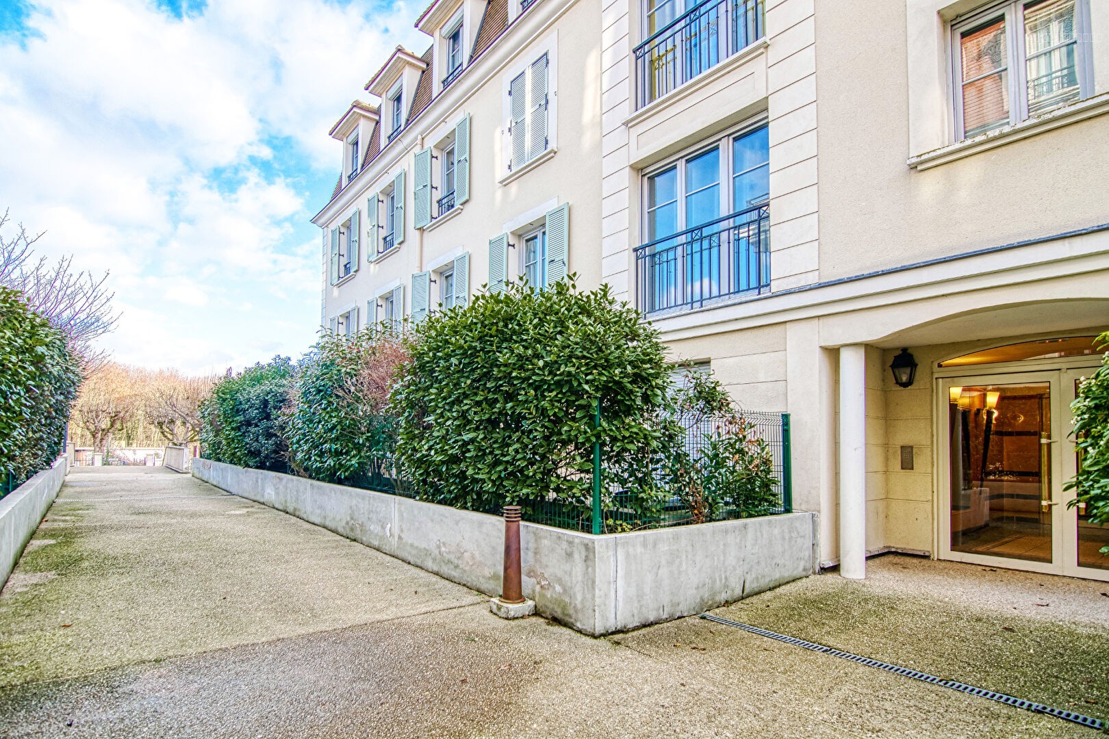 Appartement à vendre à Le port marly, 66 m², 3 pièces – photo 1 sur 7