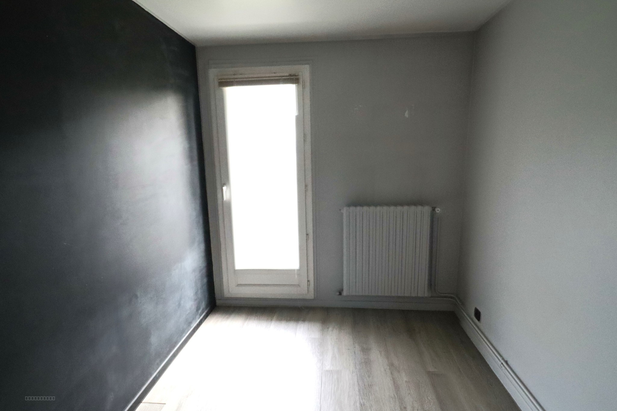 LE PECQ - Apt 2 pièces avec balcon et cave — photo 6