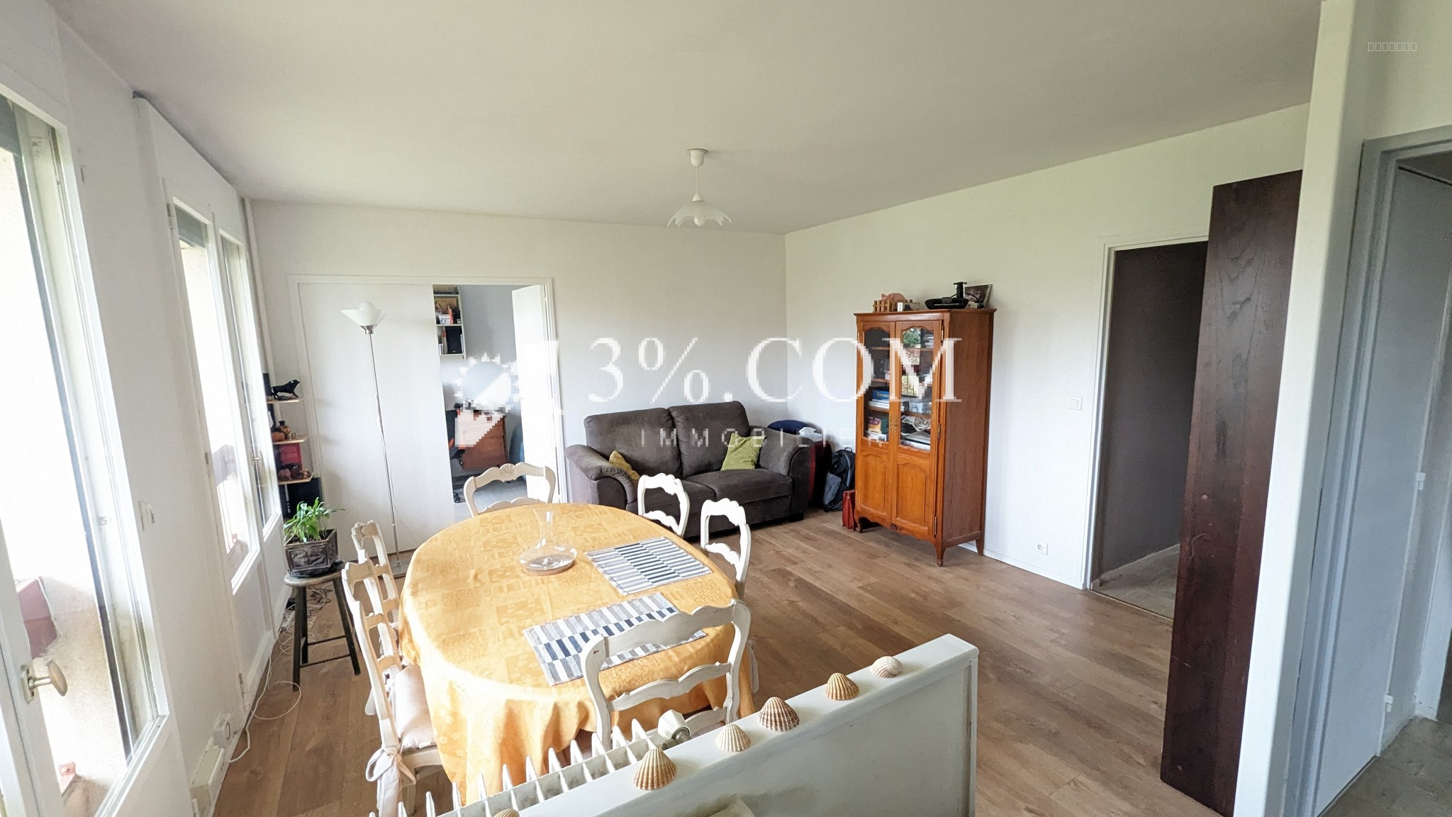 ACHERES - T.3 au RDC + Cave + Parking + Gardien — photo 3