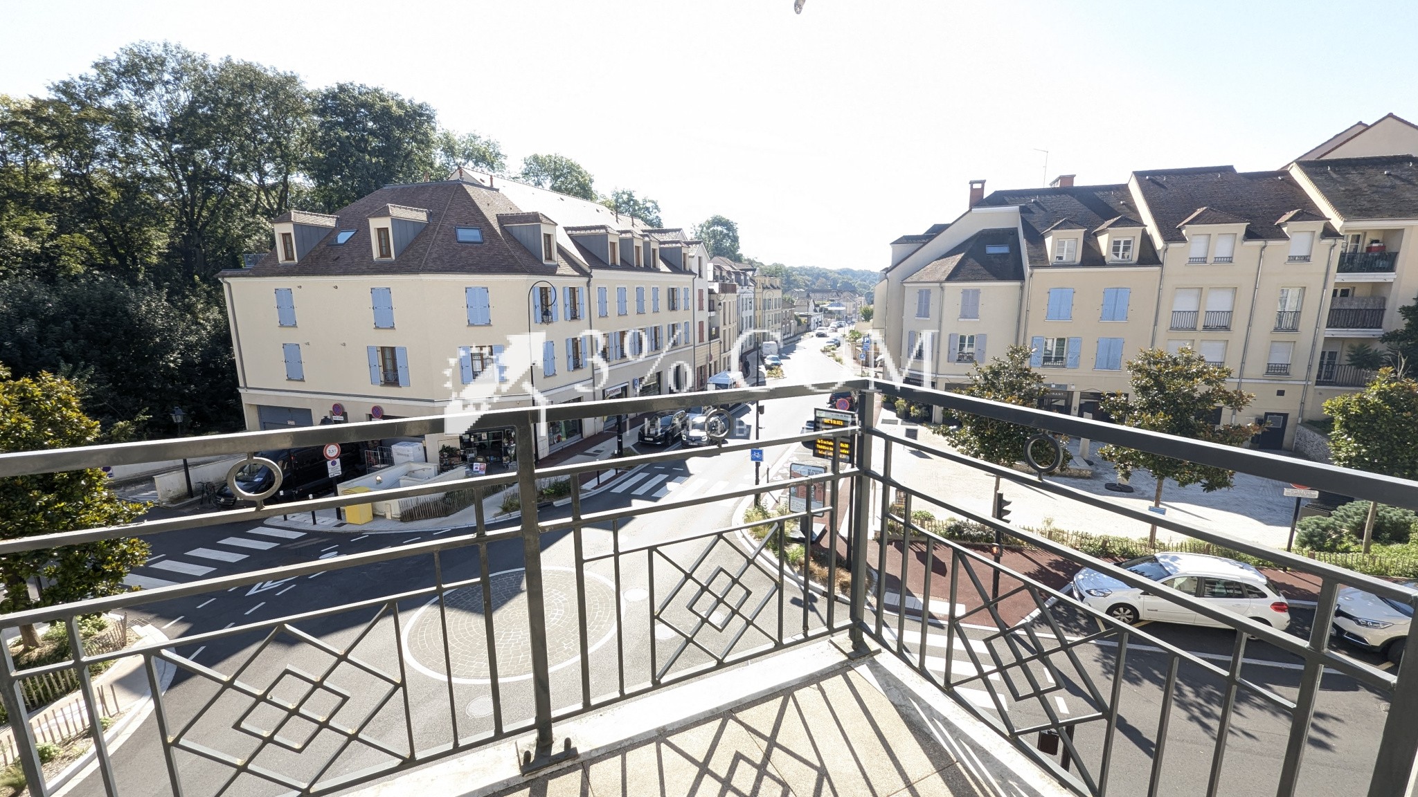 Appartement à vendre à Buc, 1 140 m², 3 pièces – photo 3 sur 15