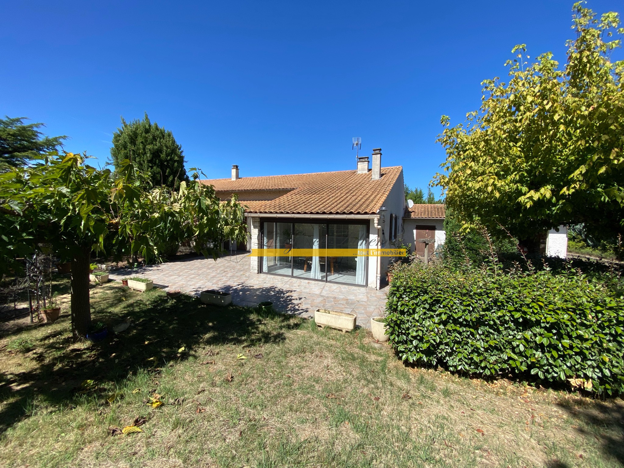 Maison à vendre à Allan, 149 m², 6 pièces – photo 1 sur 11