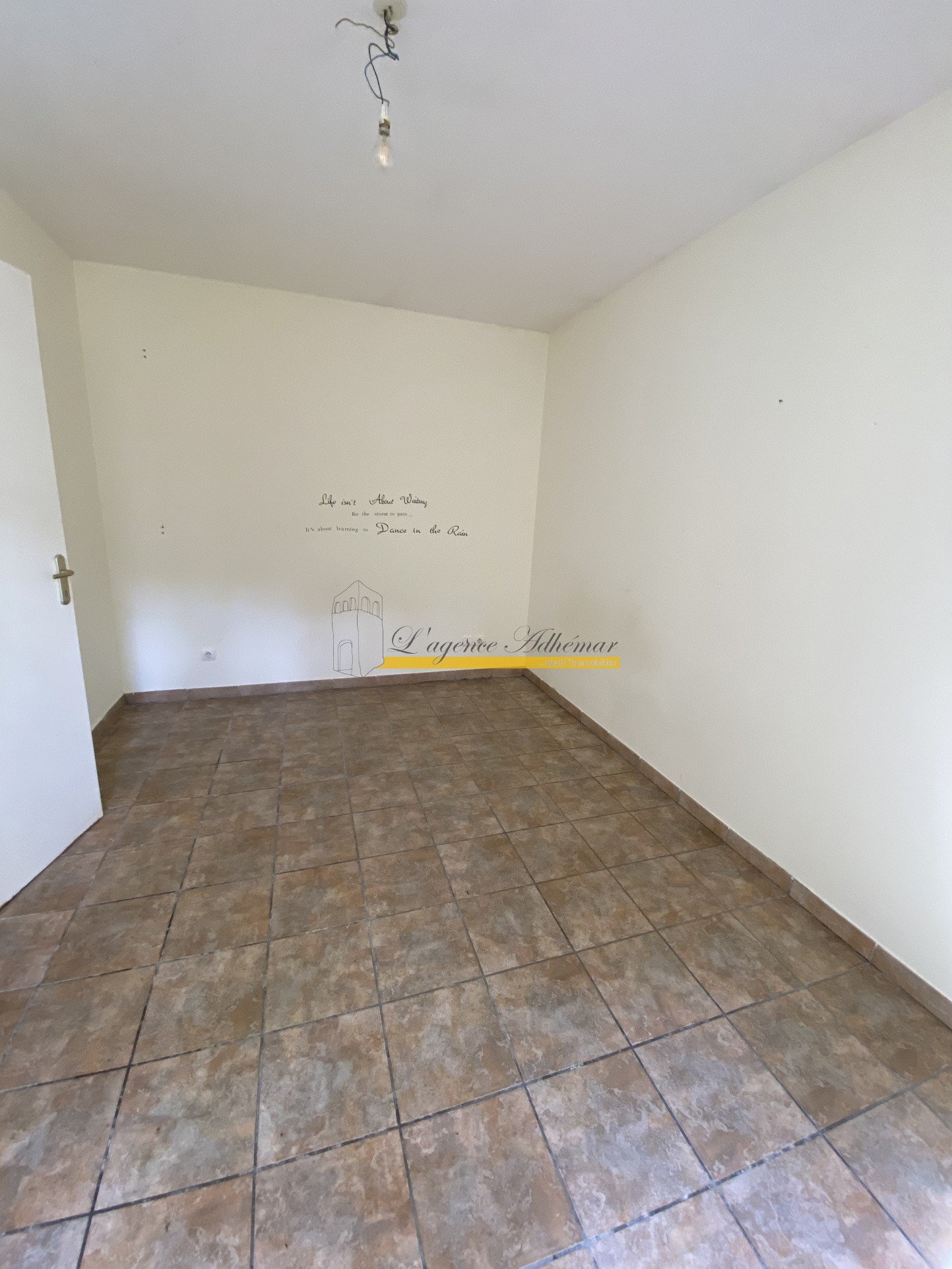 Maison à vendre à Montelimar, 108 m², 5 pièces – photo 3 sur 11