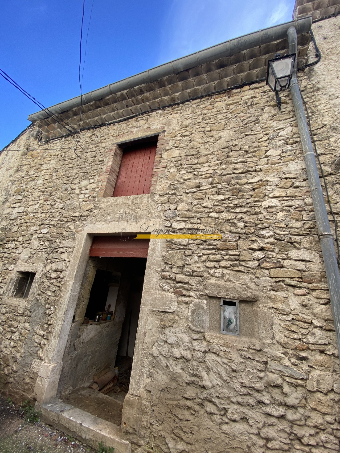 Immeuble à vendre à Espeluche, 38 m², 1 pièce – photo 1 sur 2
