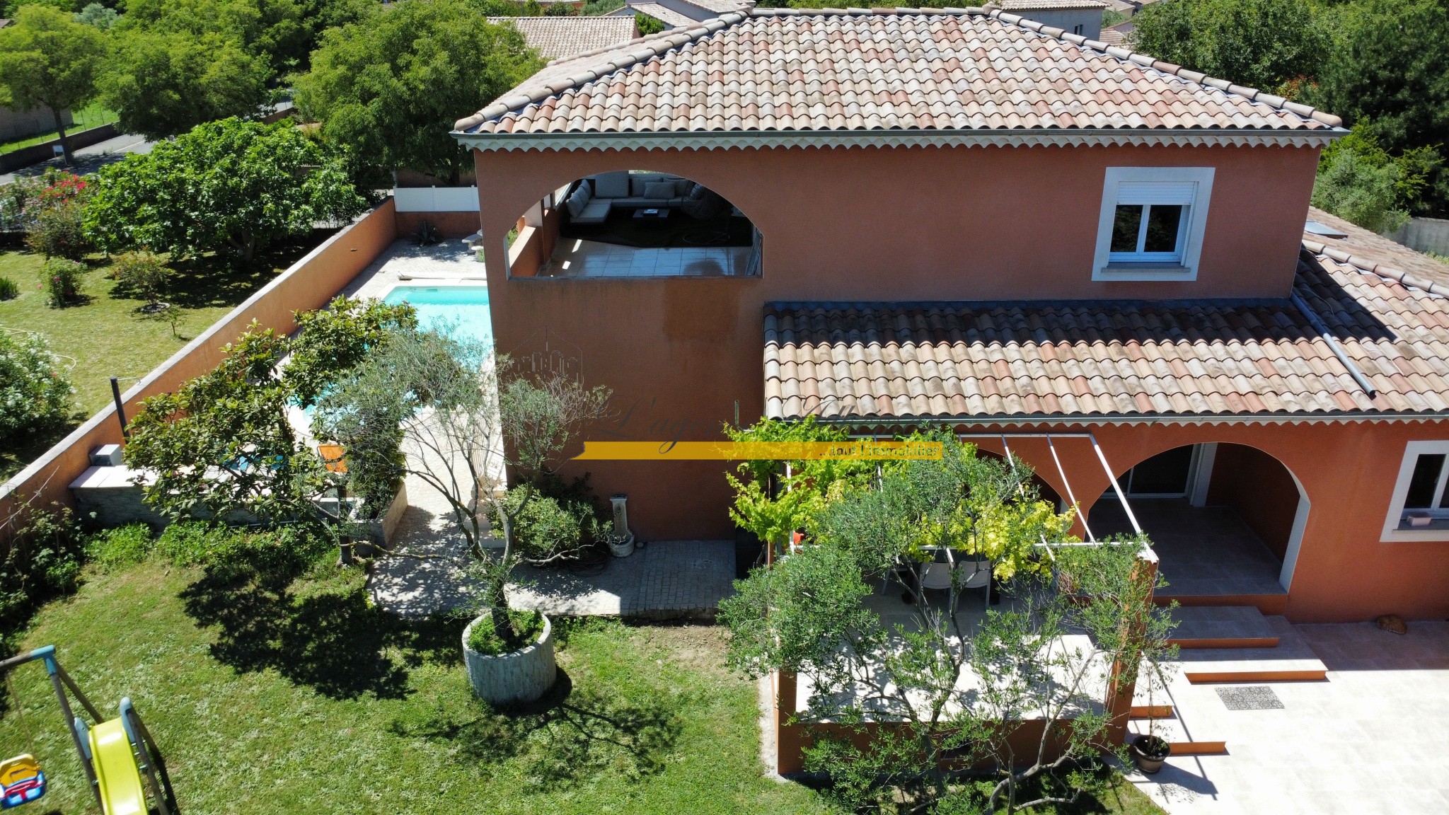 Maison à vendre à Montelimar, 46 m², 6 pièces – photo 2 sur 18