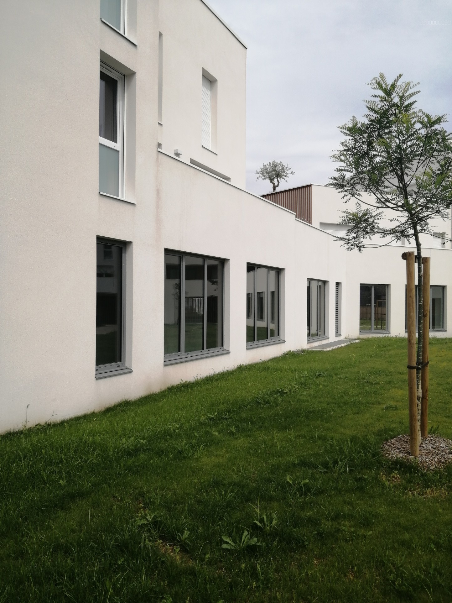Bien immobilier à vendre à La rochelle, 290,65 m² – photo 1 sur 2