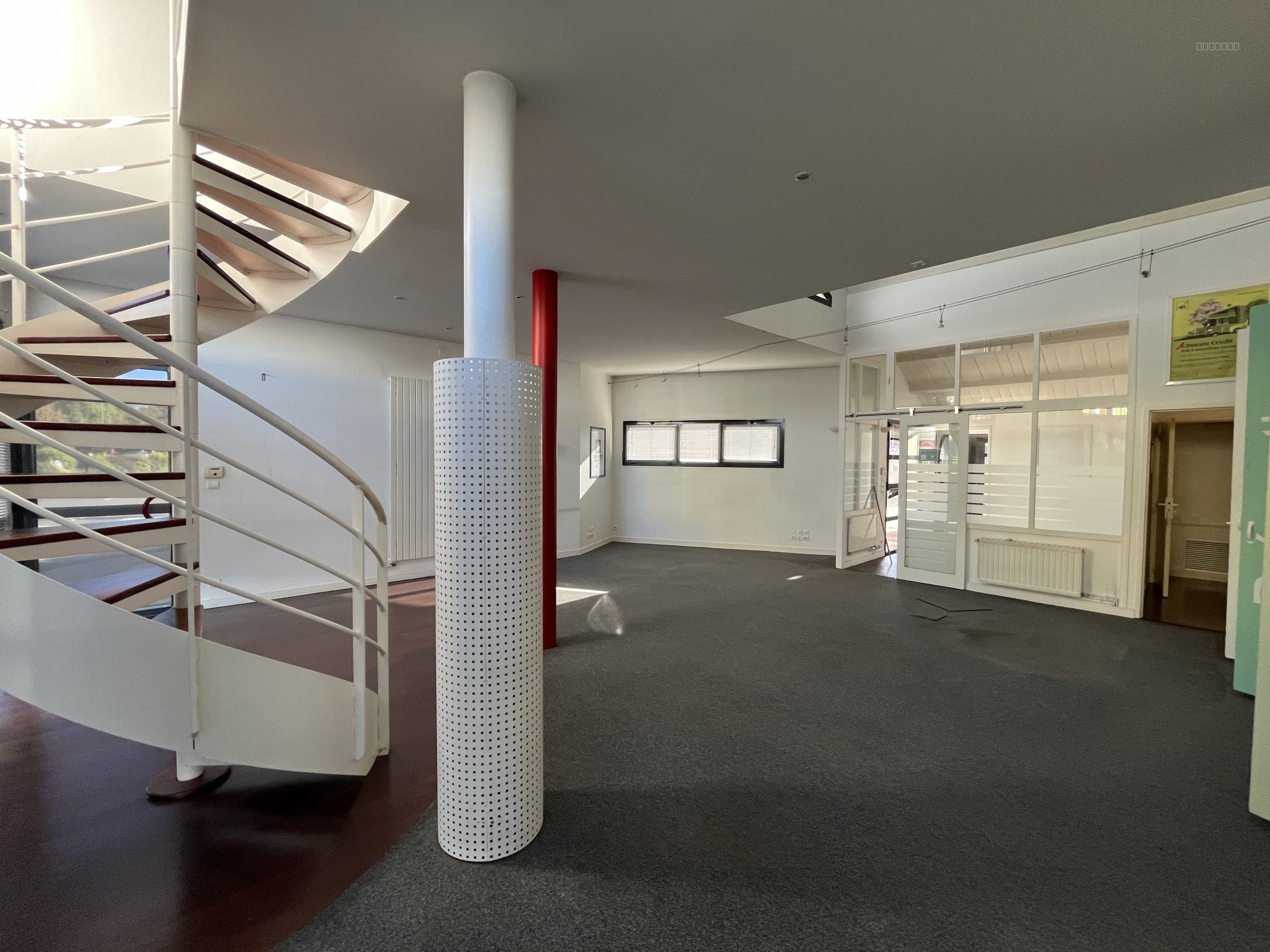 Bien immobilier à louer à La rochelle, 170 m² – photo 3 sur 3