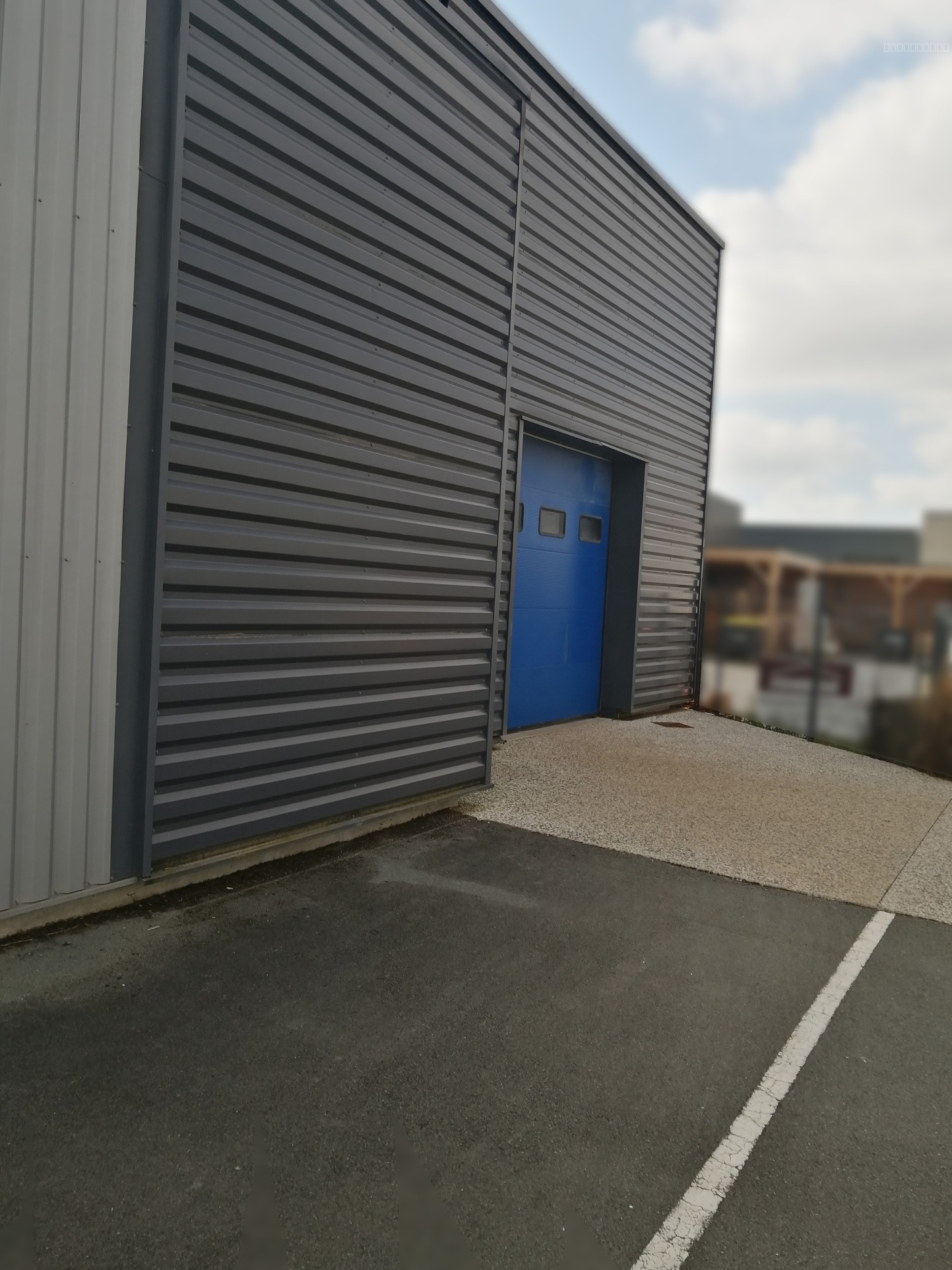 Bien immobilier à louer à Salles sur mer, 720 m² – photo 1 sur 2