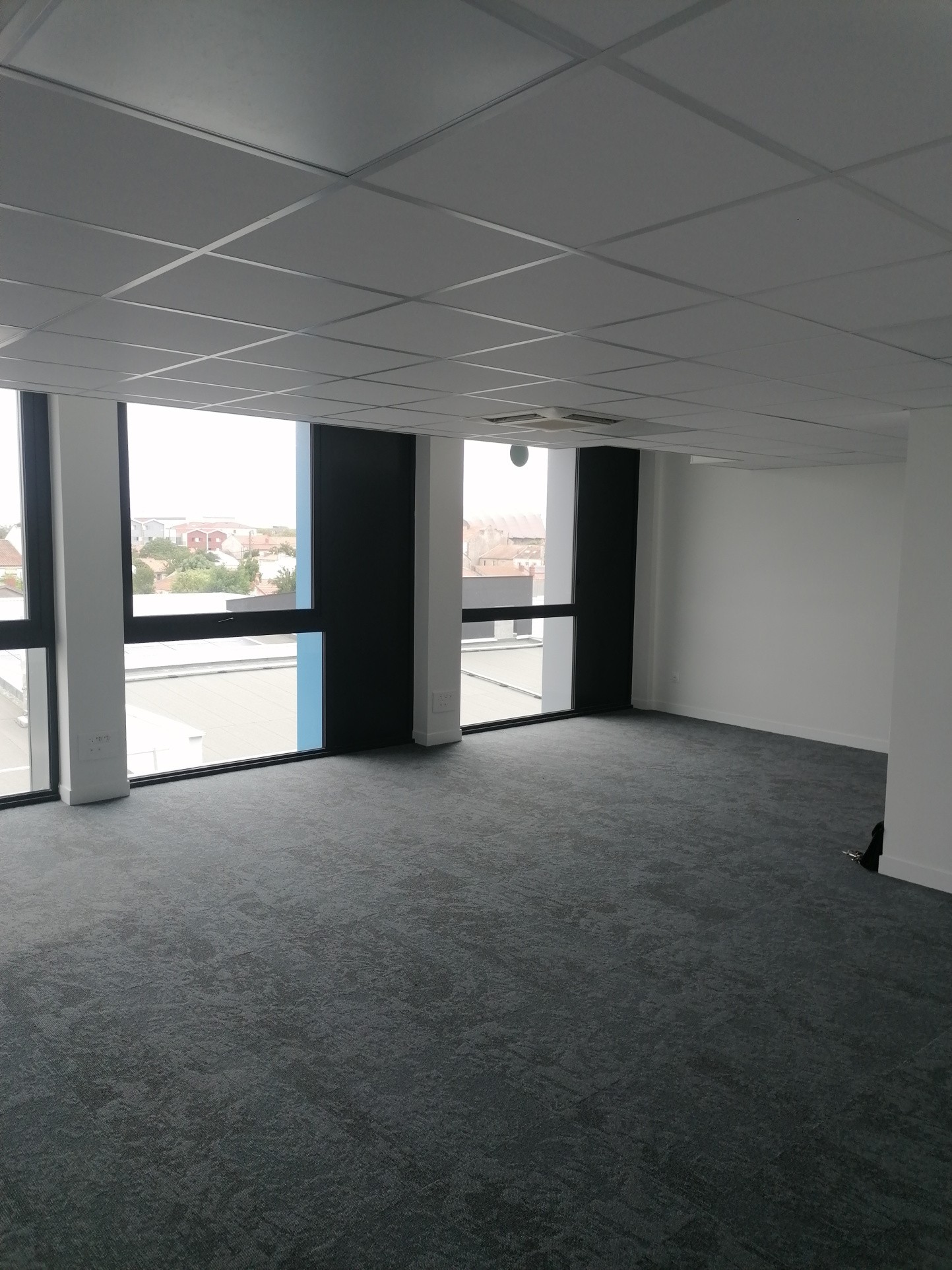 Bien immobilier à louer à La rochelle, 60 m² – photo 1 sur 3