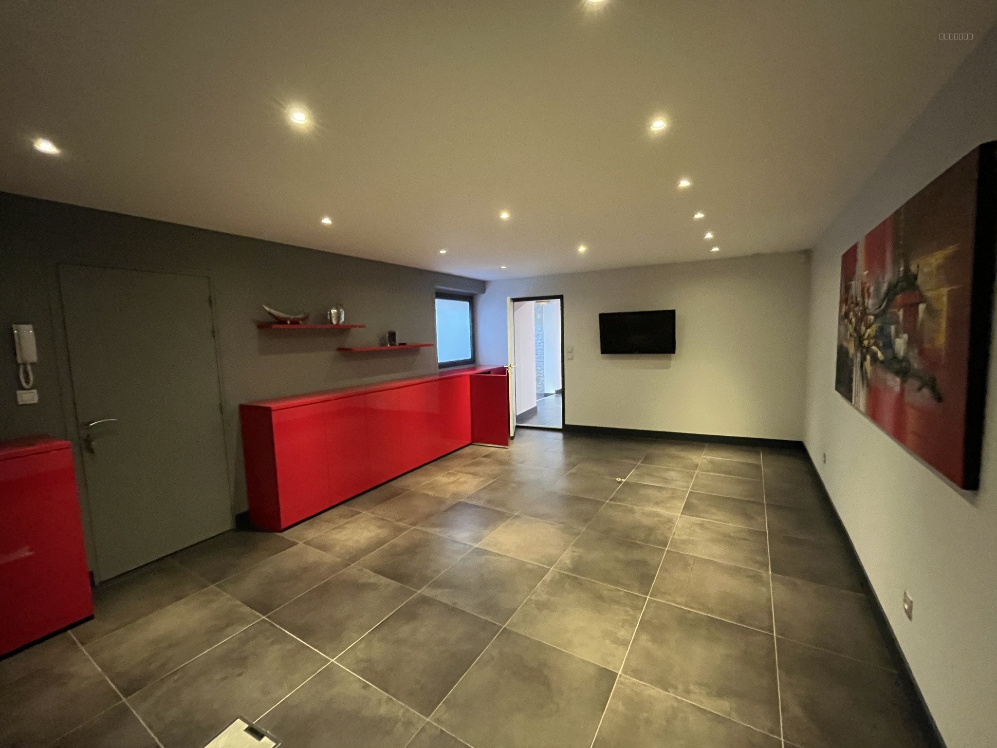 Bien immobilier à louer à La rochelle, 120 m² – photo 1 sur 4
