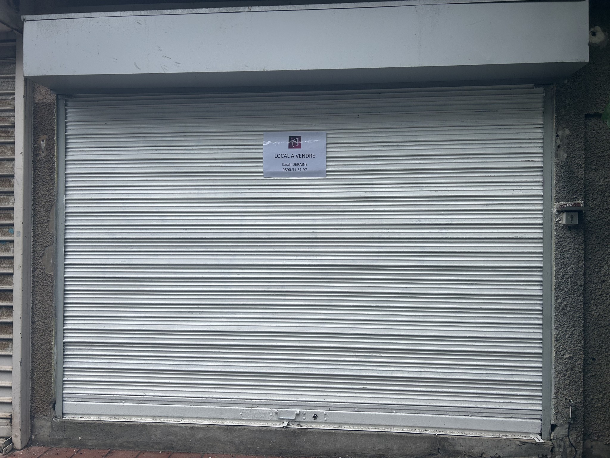 Local commercial à vendre à Pointe a pitre, 56 m² – photo 1 sur 4