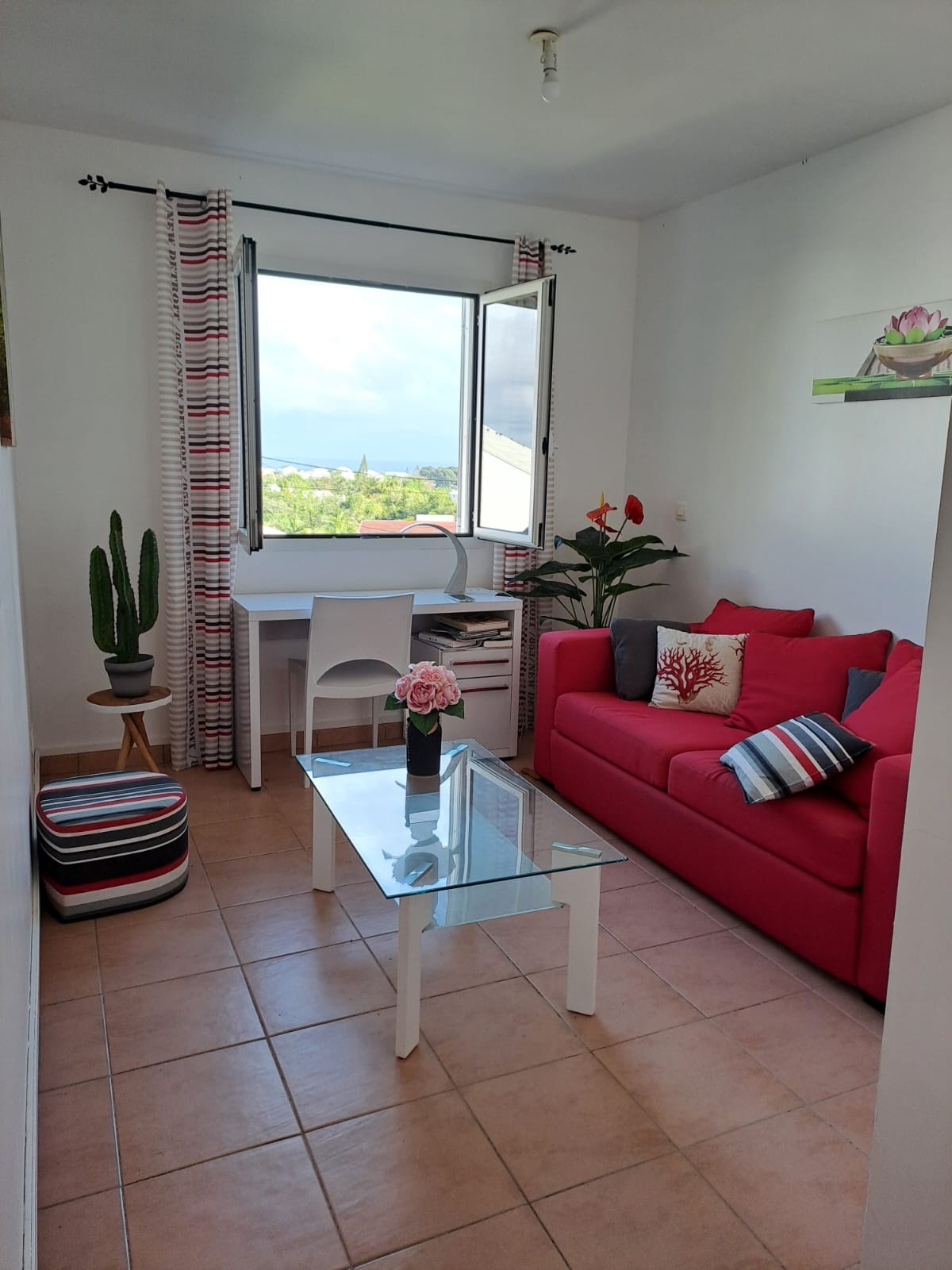 Location T3 Duplex Meublé avec Vue Mer à Dampierre - Terrasse, Parking, Résidence Sécurisée — photo 12
