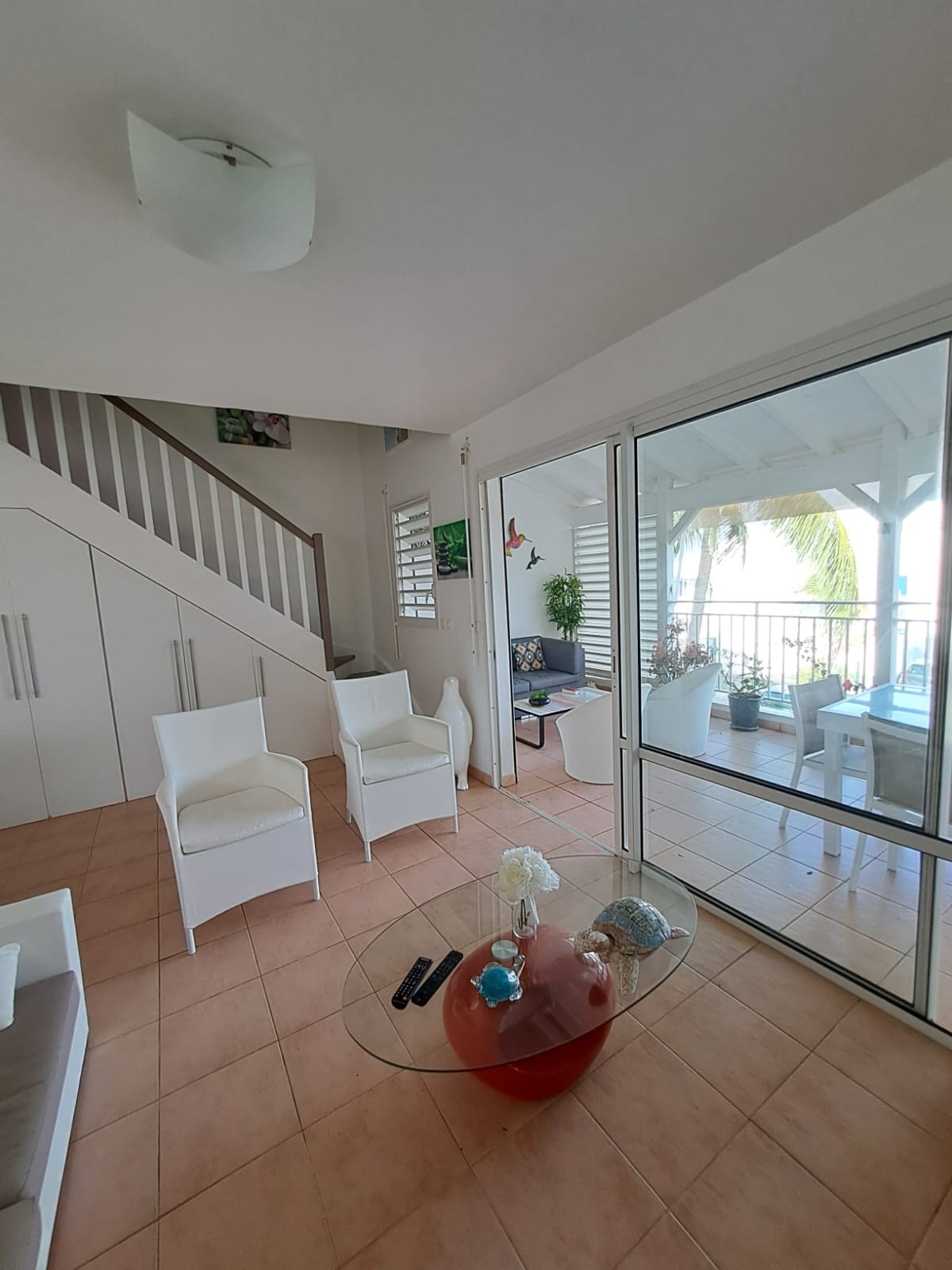 Location T3 Duplex Meublé avec Vue Mer à Dampierre - Terrasse, Parking, Résidence Sécurisée — photo 4