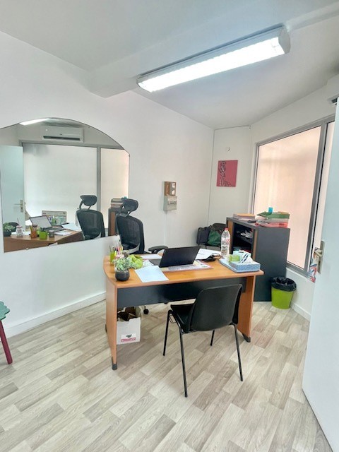 Bien immobilier à vendre à Pointe a pitre, 35 m² – photo 2 sur 8