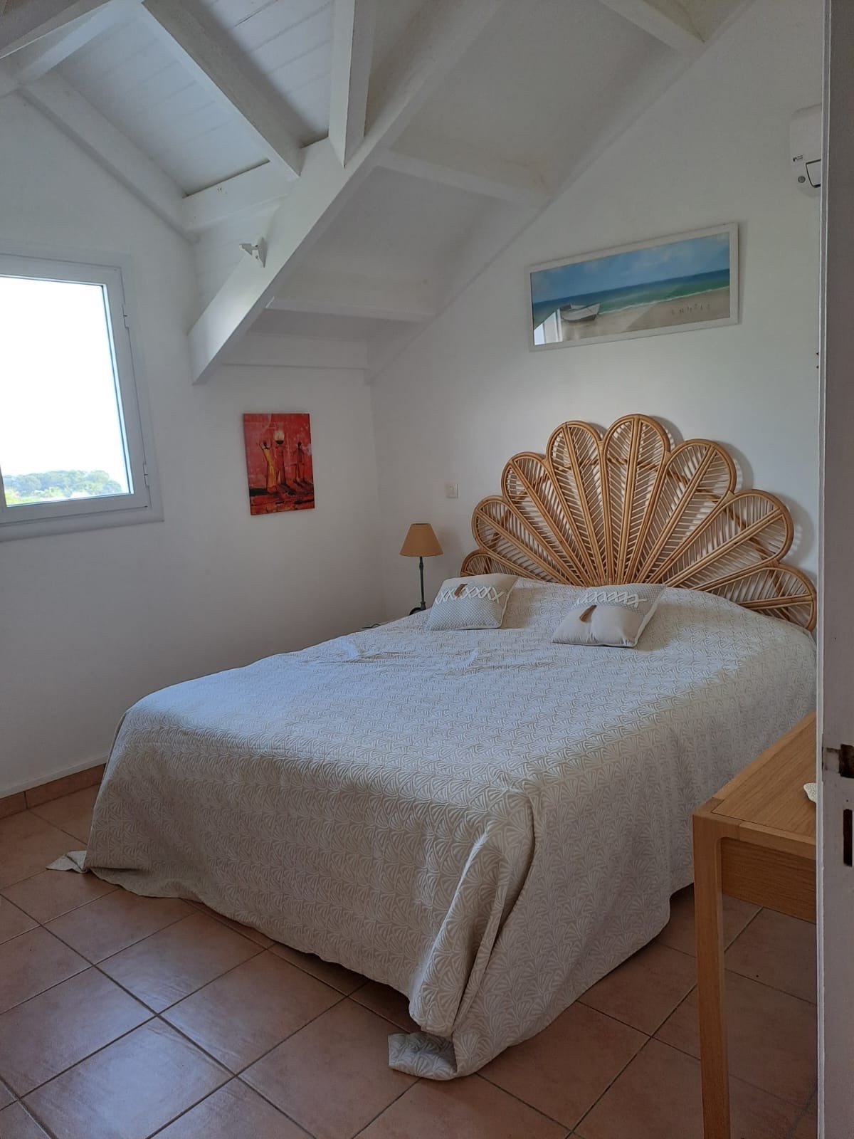 Location T3 Duplex Meublé avec Vue Mer à Dampierre - Terrasse, Parking, Résidence Sécurisée — photo 17