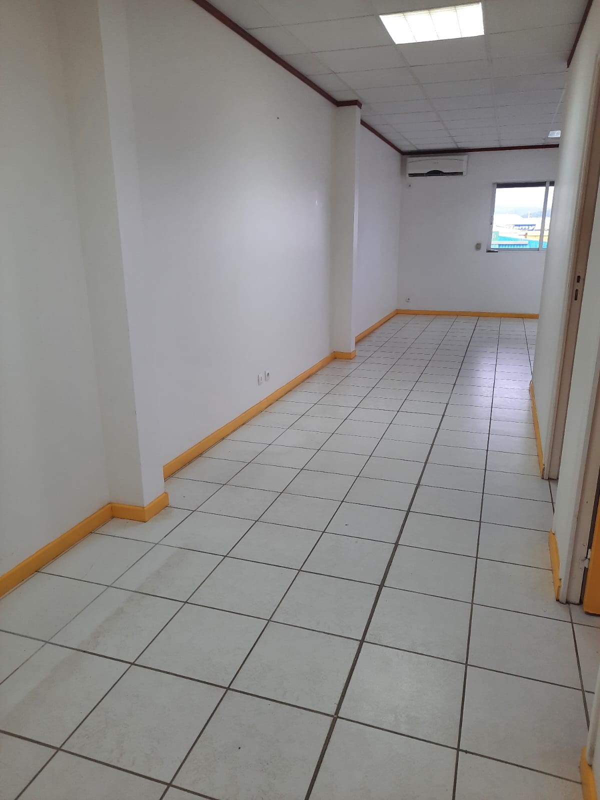 Bien immobilier à louer à Ste rose, 69,43 m² – photo 1 sur 5