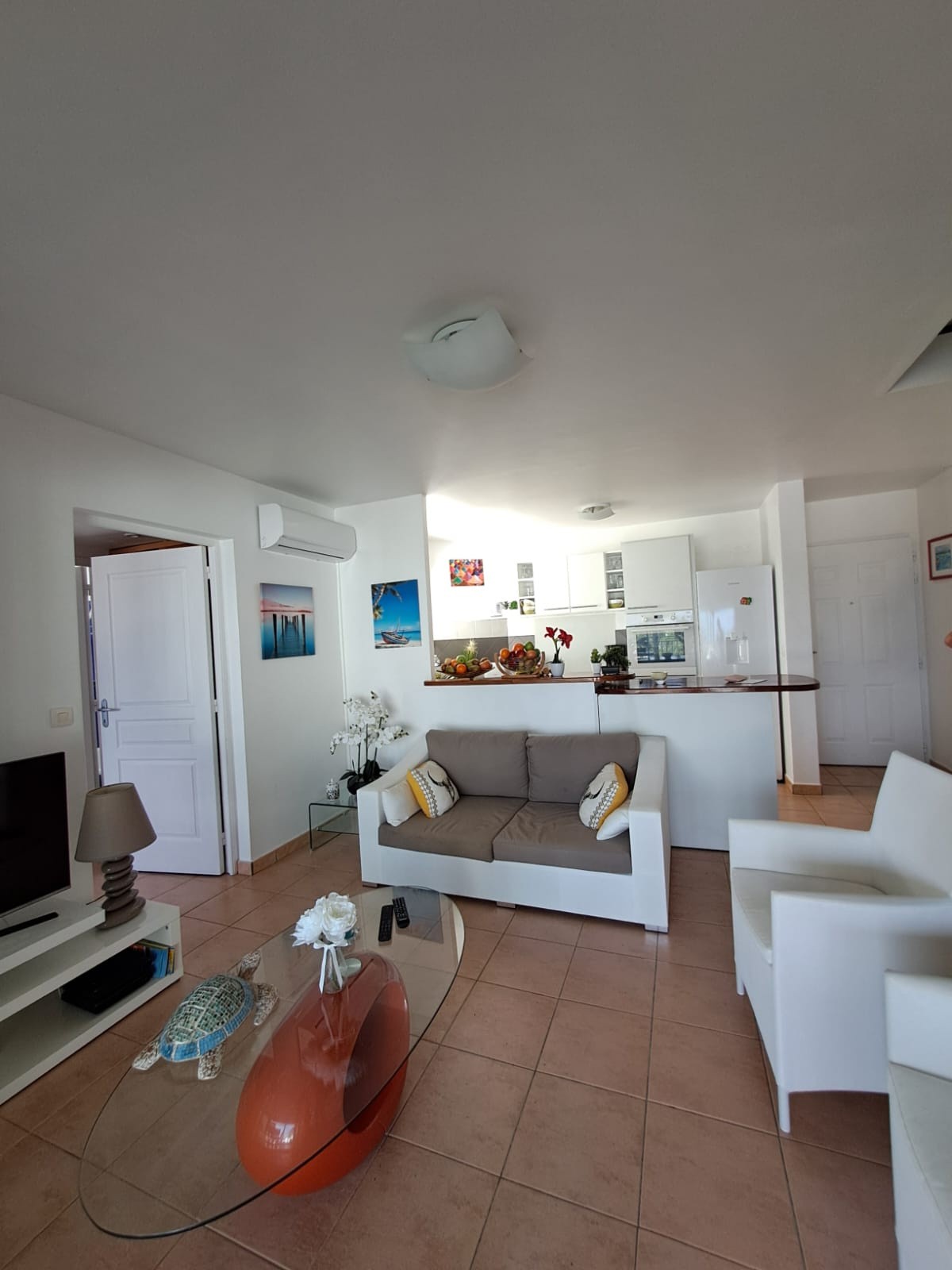 Location T3 Duplex Meublé avec Vue Mer à Dampierre - Terrasse, Parking, Résidence Sécurisée — photo 6