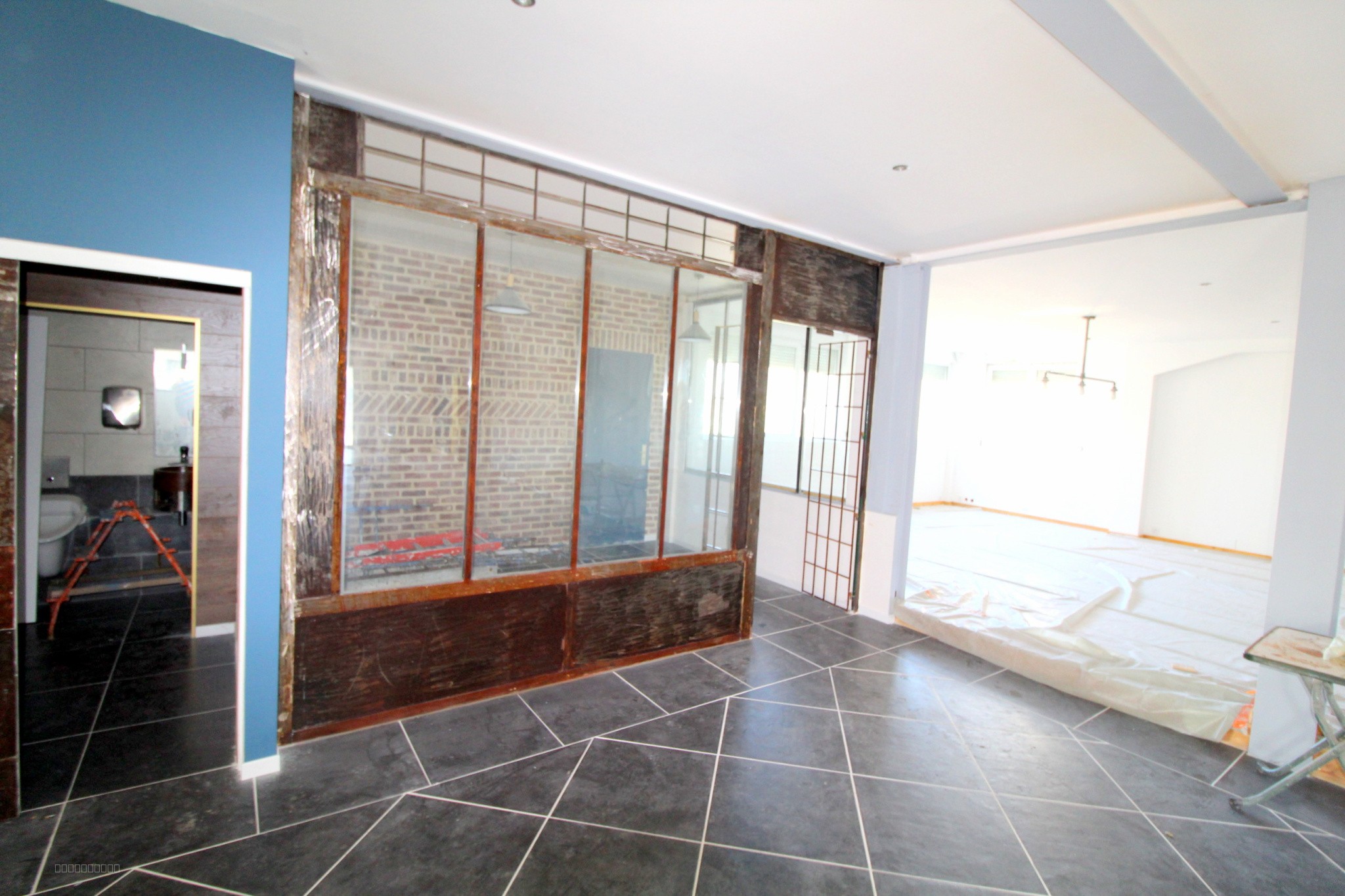 Appartement à vendre à Corbie, 268 m², 5 pièces – photo 2 sur 7