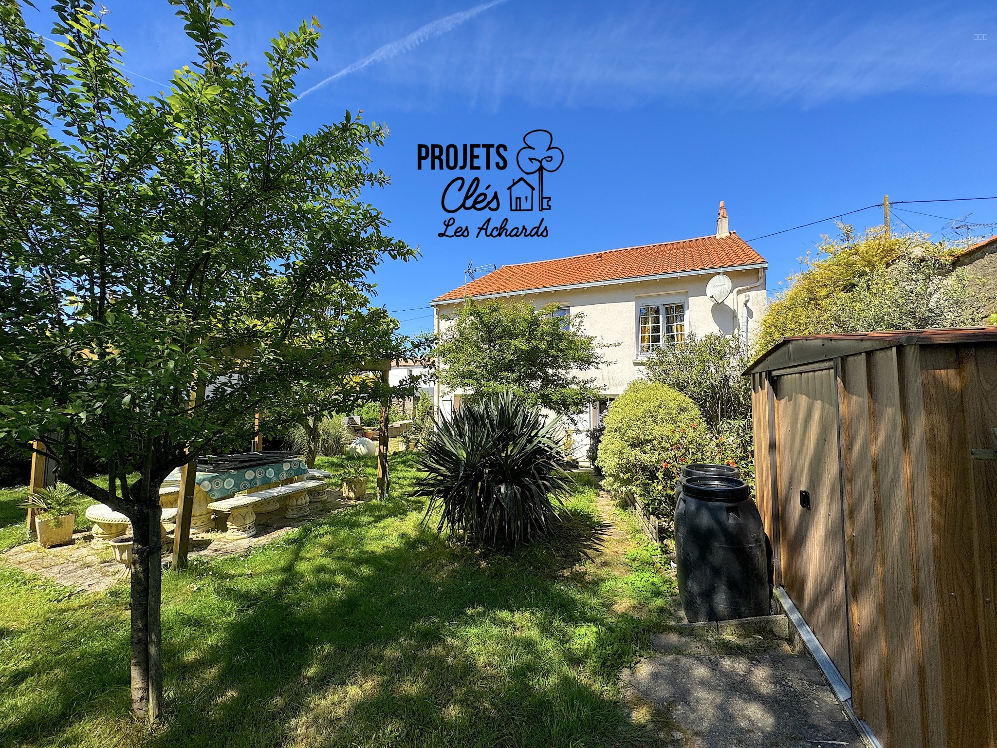 Maison à vendre à St georges de pointindoux, 142 m², 4 pièces – photo 1 sur 12