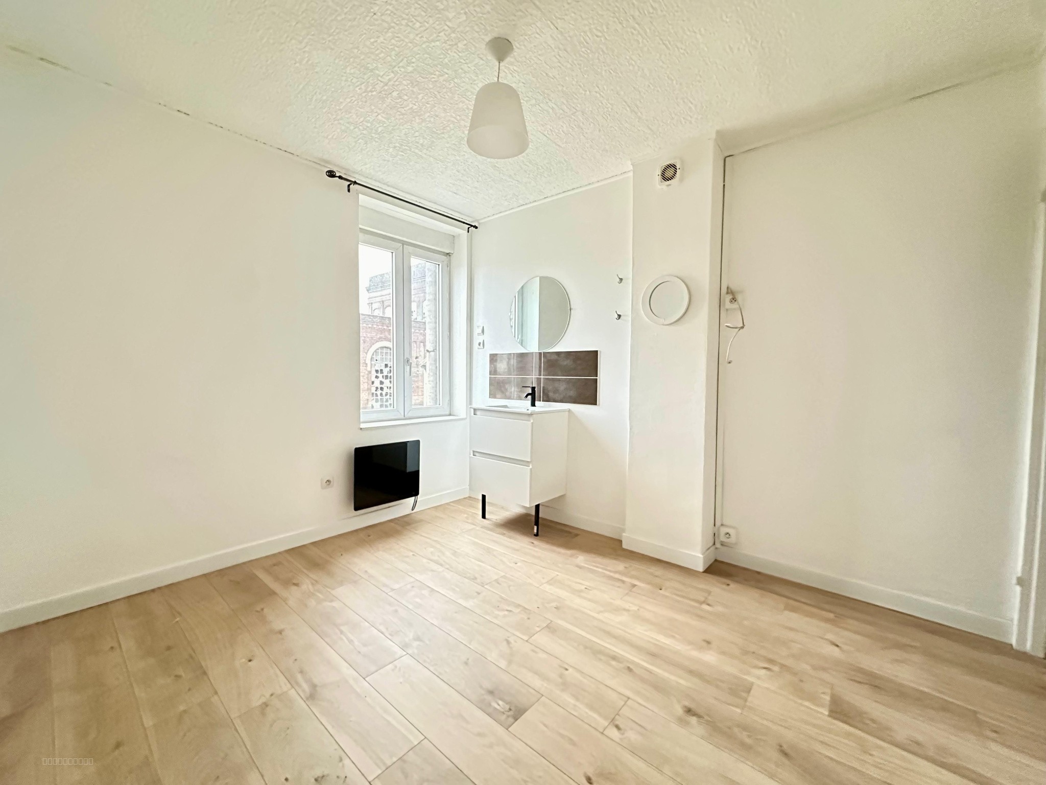 MAISON 5 CHAMBRES - ROUBAIX — photo 4
