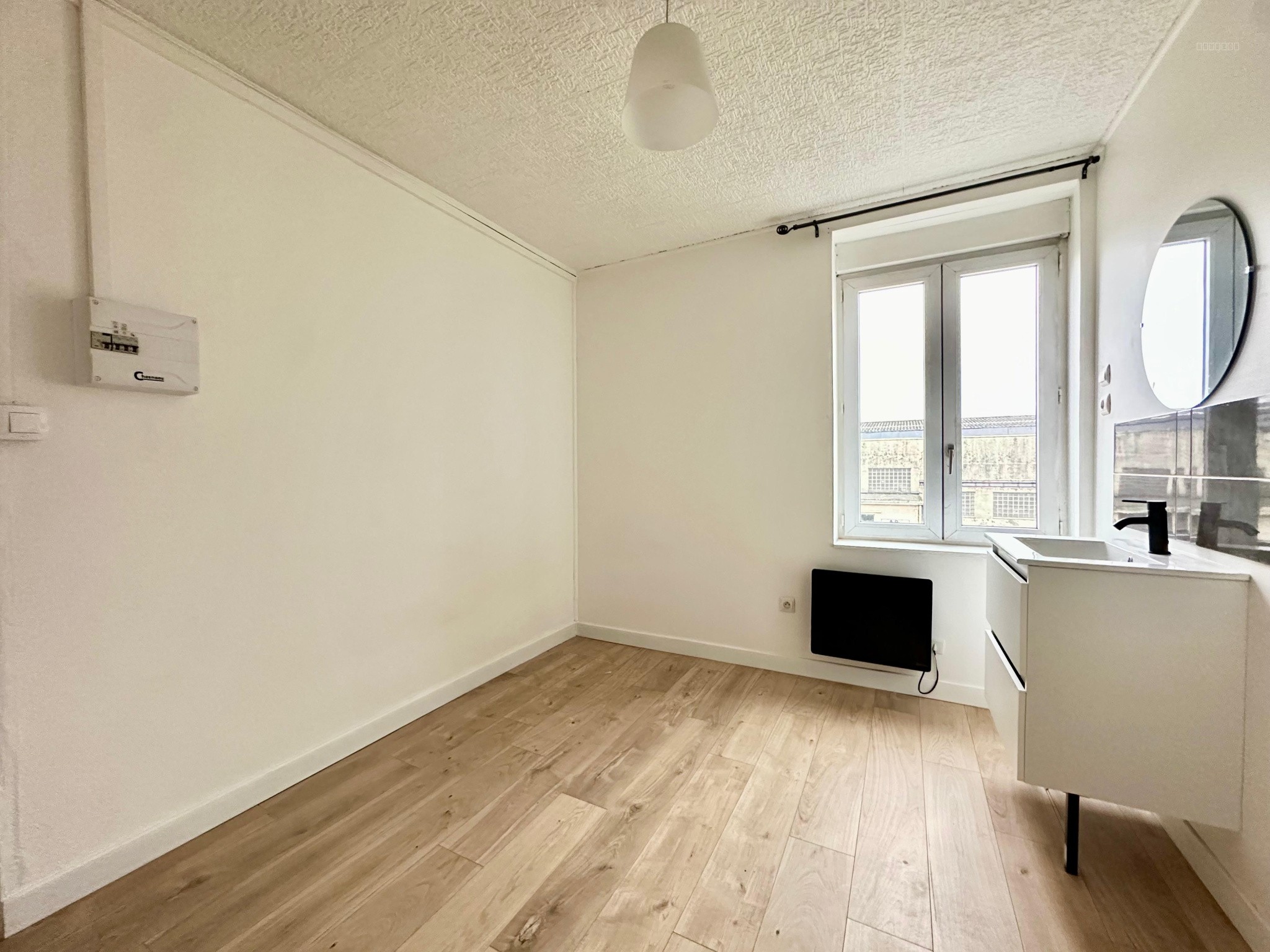 MAISON 5 CHAMBRES - ROUBAIX — photo 3
