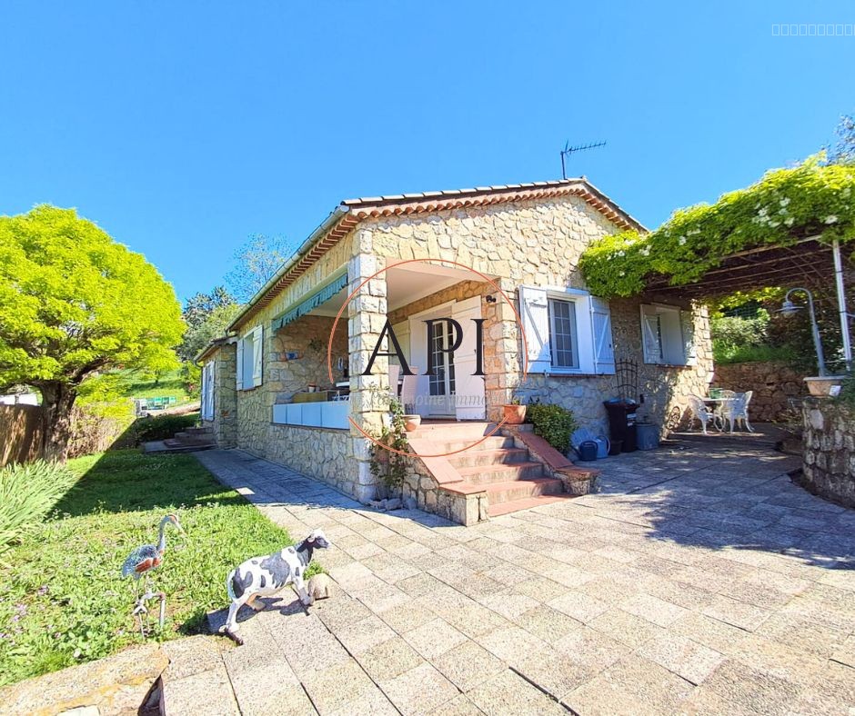 Maison à vendre à Fayence, 18,13 m², 3 pièces – photo 1 sur 13