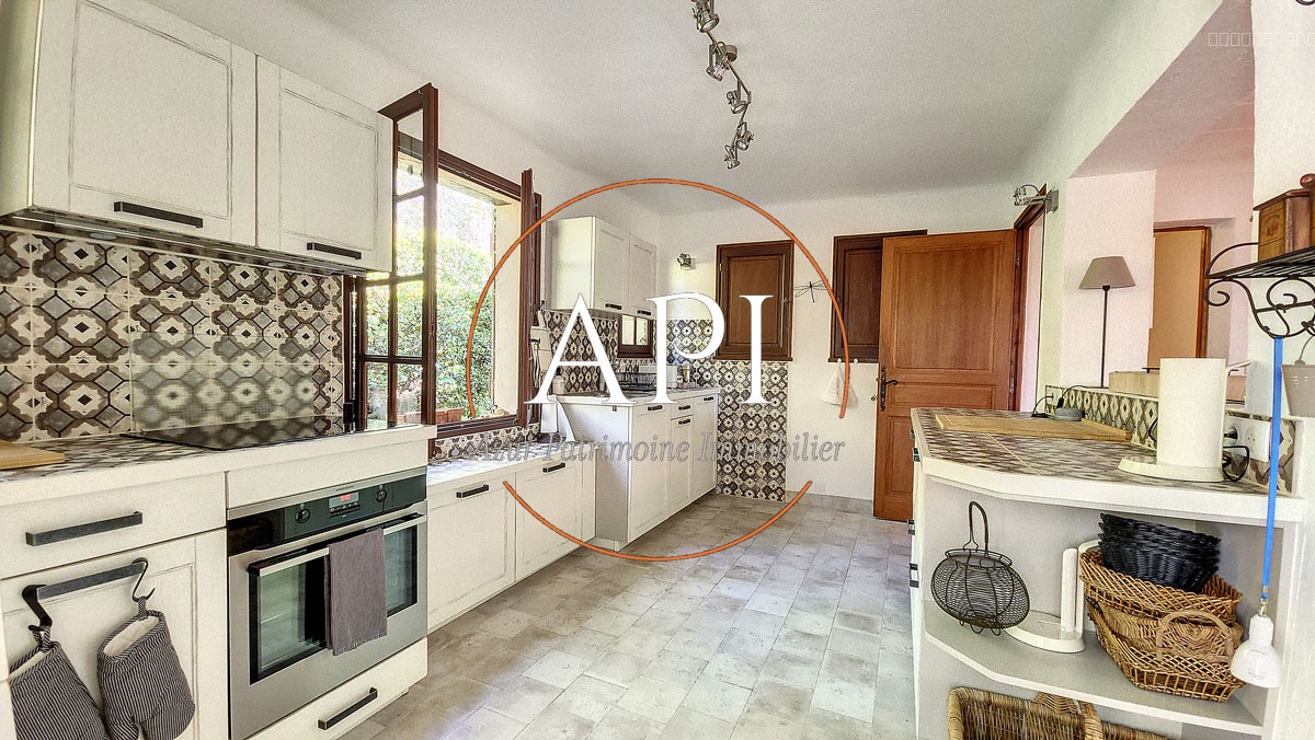 Maison à vendre à Fayence, 145 m², 6 pièces – photo 3 sur 13
