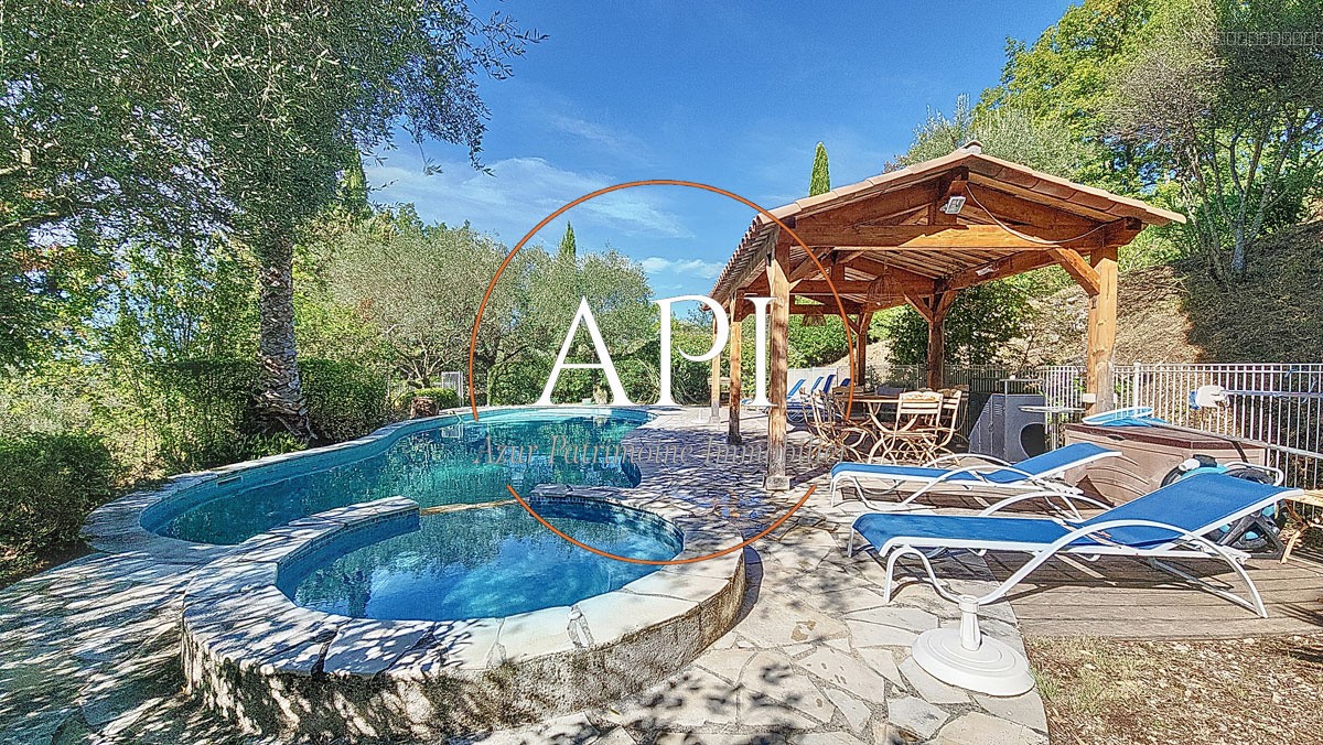Maison à vendre à Fayence, 145 m², 6 pièces – photo 1 sur 13