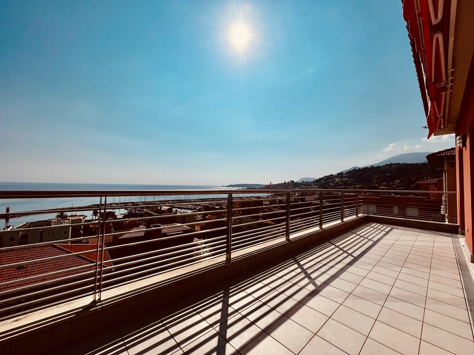 Appartement à vendre à Menton, 156 m², 4 pièces – photo 2 sur 18