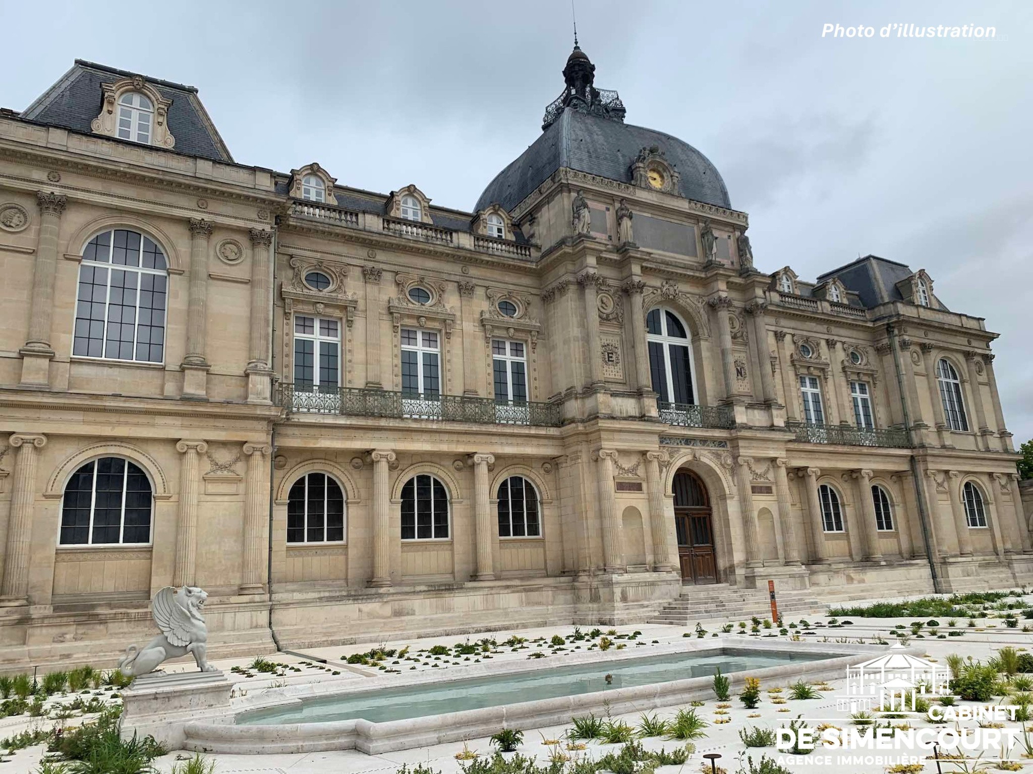 Maison à vendre à Amiens, 358 m², 8 pièces – photo 1 sur 1
